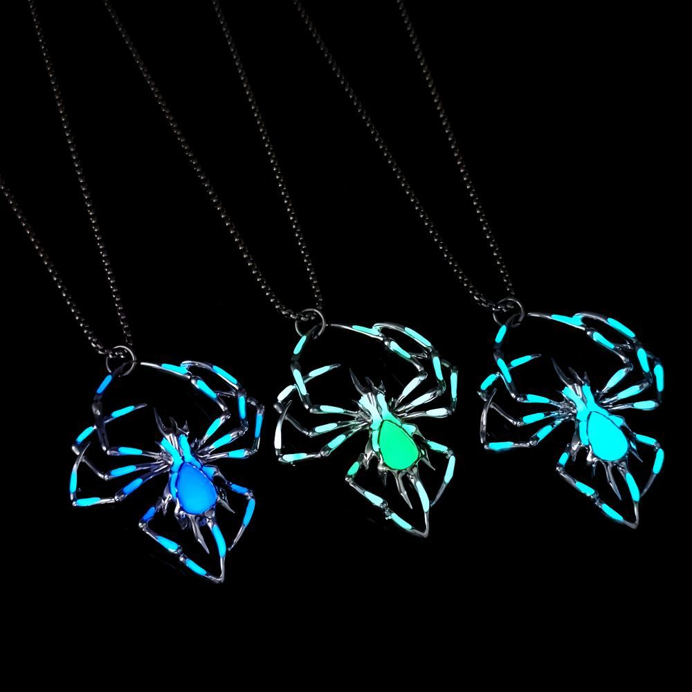 Creative Stereo Luminous Spider Necklace Jewerly Glowing Night
